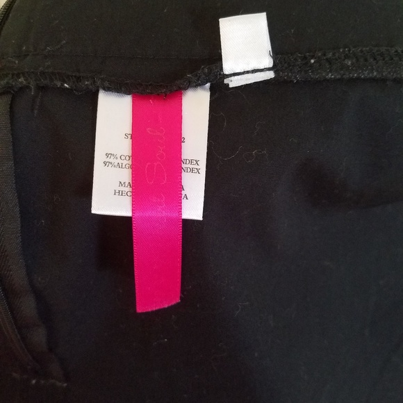 Gorgeous Embroidered Skirt Size 5 - Picture 5 of 8